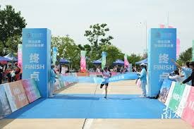 2016年6月：洋基队由于战绩不佳，开始考虑重组，准备卖掉终结者。